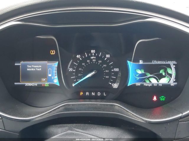 3FA6P0LU5HR315625 Ford Fusion Hybrid Se