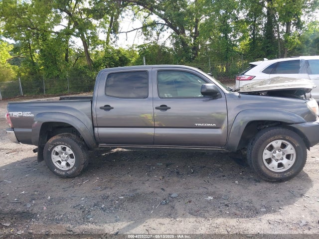 Toyota Tacoma Base V6 2015 5TFLU4EN9FX148029 Image 13