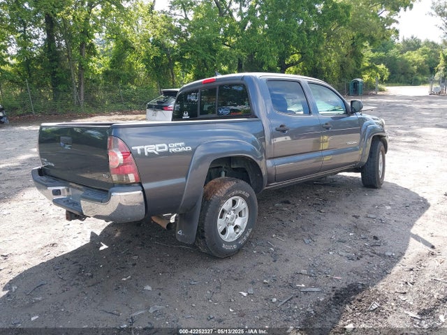 Toyota Tacoma Base V6 2015 5TFLU4EN9FX148029 Image 4