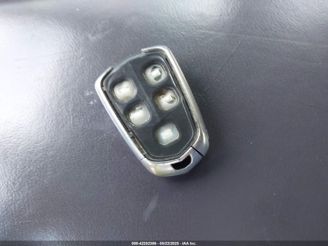2017 CADILLAC XT5 1GYKNBRS7HZ115156 Photo 10