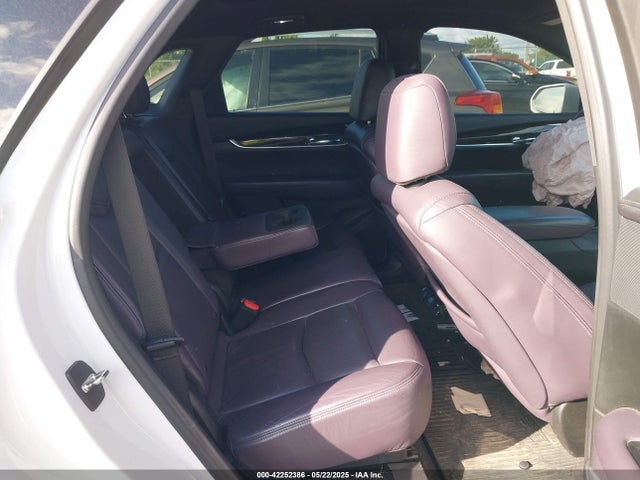 2017 CADILLAC XT5 1GYKNBRS7HZ115156 Photo 7