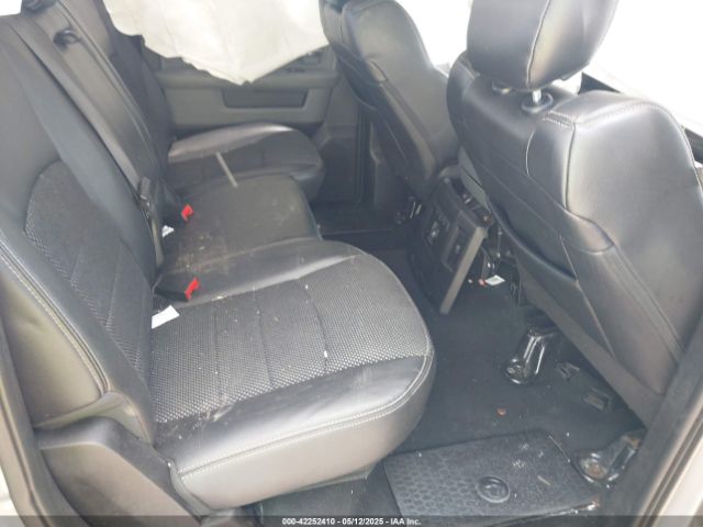 2019 RAM 1500 CLASSIC 1C6RR6LT4KS604798 Photo 7