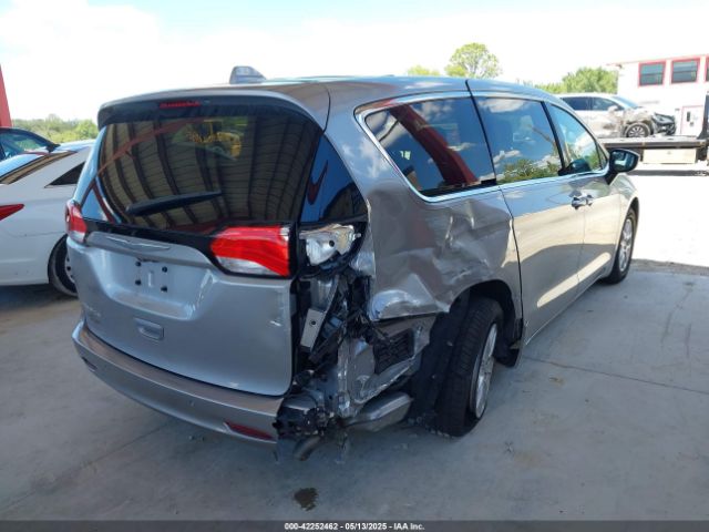 2C4RC1DGXHR516329 Chrysler Pacifica Touring