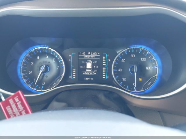 2C4RC1DGXHR516329 Chrysler Pacifica Touring