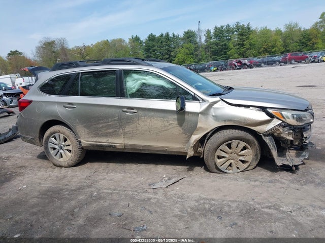 4S4BSAHC7H3438043 Subaru Outback 2.5i Premium