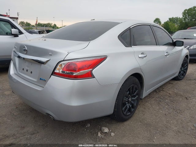 Nissan Altima 2.5 S 2014 1N4AL3AP8EC141189 Image 4