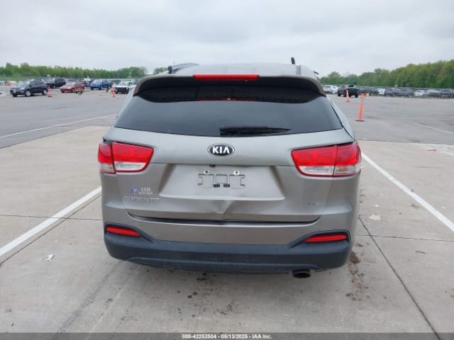 5XYPGDA53JG370995 KIA Sorento 3.3l Lx