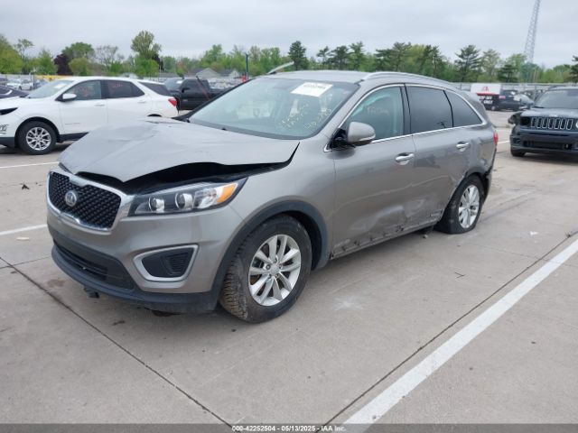 5XYPGDA53JG370995 KIA Sorento 3.3l Lx