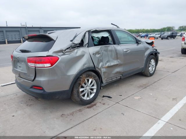 5XYPGDA53JG370995 KIA Sorento 3.3l Lx