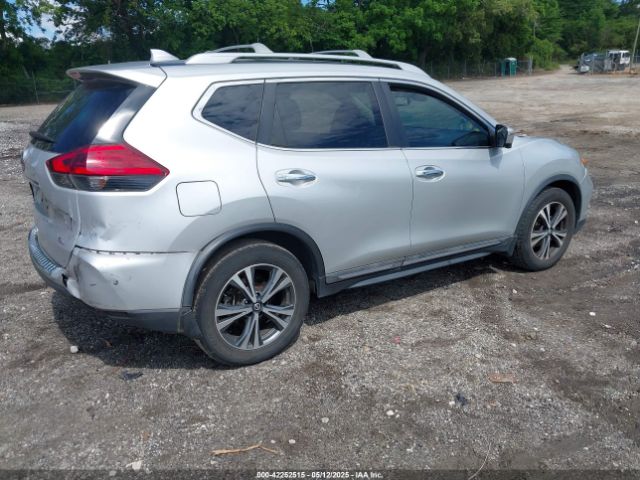 2017 NISSAN ROGUE 5N1AT2MT2HC835387 Photo 3