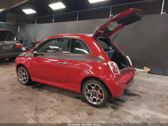 2015 FIAT 500 3C3CFFBR4FT562221 Photo 2
