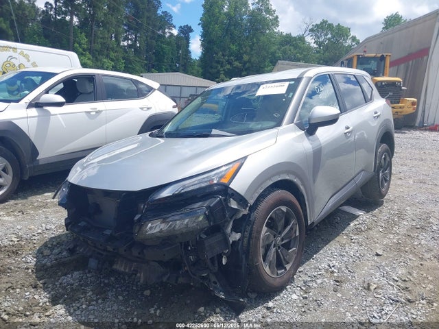 JN8BT3BA7RW350411 Nissan Rogue Sv Fwd