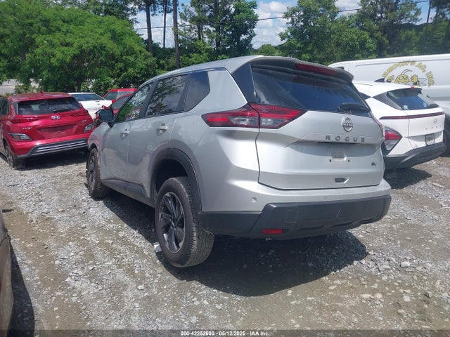JN8BT3BA7RW350411 Nissan Rogue Sv Fwd