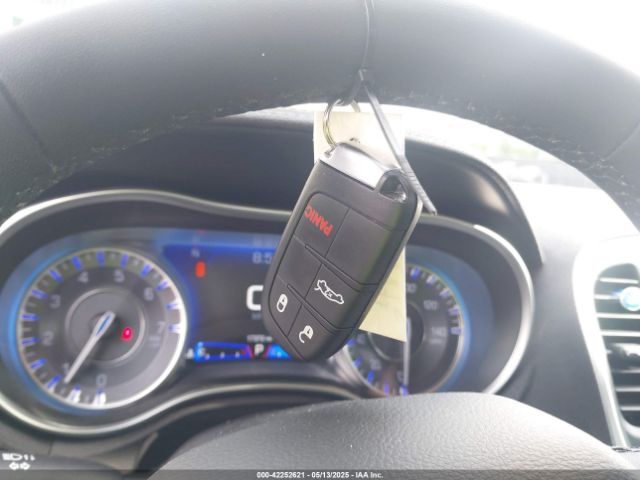 2022 CHRYSLER 300 2C3CCAAG3NH268389 Photo 10