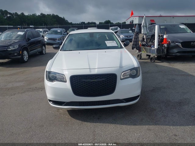 2C3CCAAG3NH268389 Chrysler 300 Touring