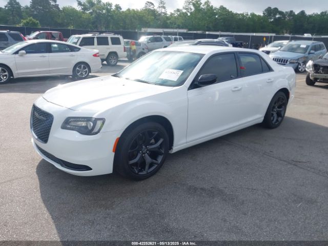 2022 CHRYSLER 300 2C3CCAAG3NH268389 Photo 1