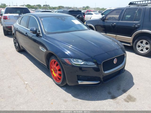 2016 JAGUAR XF SAJBD4BV2GCY07904