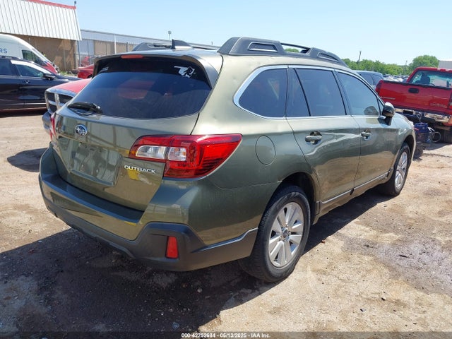 4S4BSAHC8K3319392 Subaru Outback 2.5i Premium
