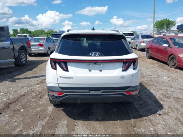 5NMJC3AE7NH057679 Hyundai TUCSON SEL