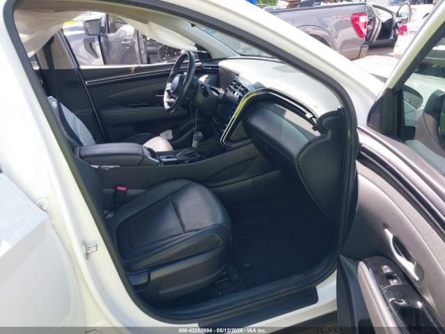 5NMJC3AE7NH057679 Hyundai TUCSON SEL