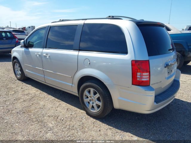 2010 CHRYSLER TOWN & COUNTRY 2A4RR5D1XAR252840 Photo 2