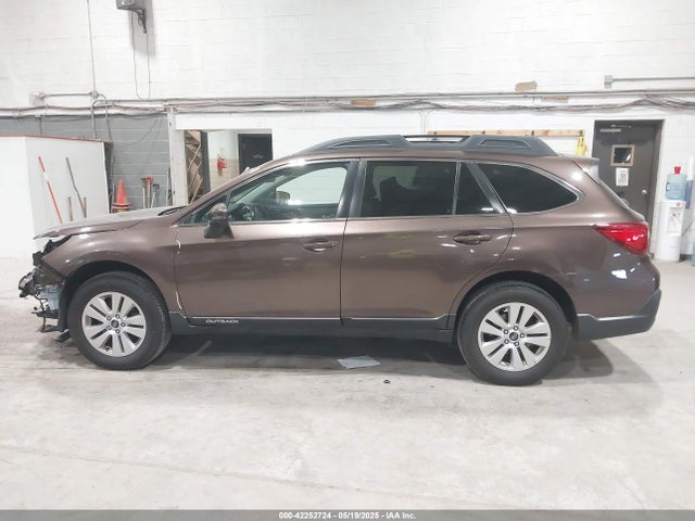 4S4BSAFC9K3367843 Subaru Outback 2.5i Premium