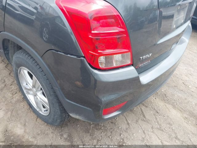 3GNCJKSBXLL128281 Chevrolet Trax Fwd Ls