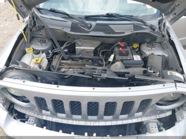 1C4NJPBA6ED925206 Jeep Patriot Sport