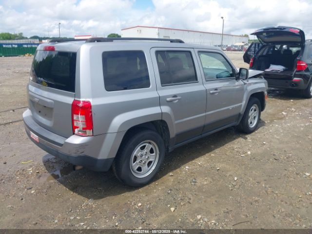 1C4NJPBA6ED925206 Jeep Patriot Sport