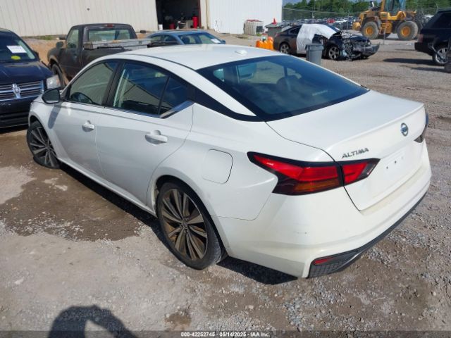 2019 NISSAN ALTIMA 1N4BL4CV6KC109181 Photo 2
