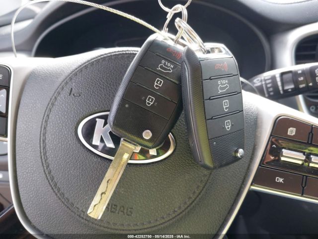 5XYPG4A59LG621439 KIA Sorento 3.3l Lx