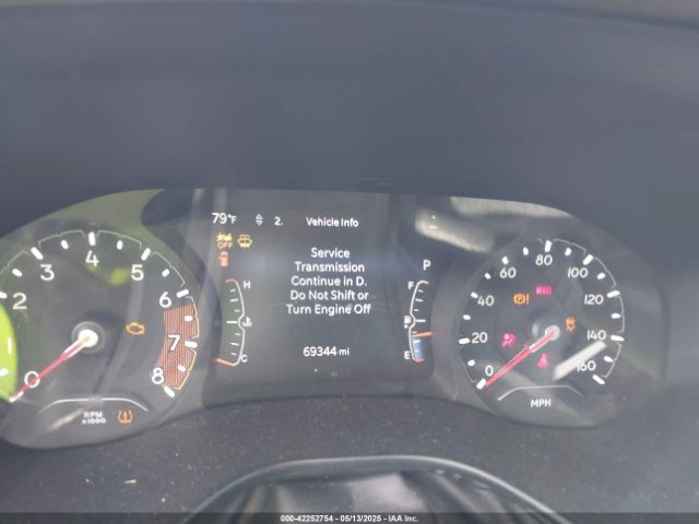 3C4NJDBB0NT126474 Jeep Compass Latitude 4x4