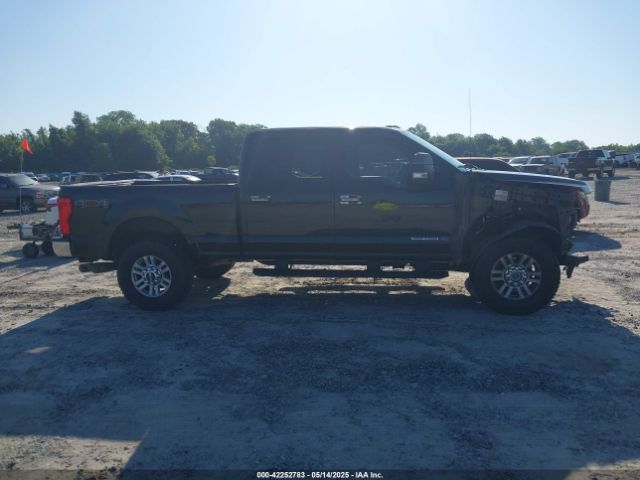 1FT7W2BT6KEC40305 Ford F-250 Xlt