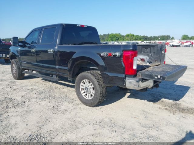 1FT7W2BT6KEC40305 Ford F-250 Xlt