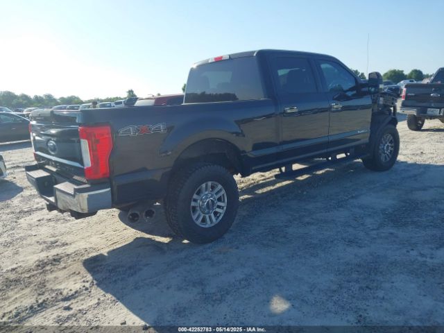 1FT7W2BT6KEC40305 Ford F-250 Xlt