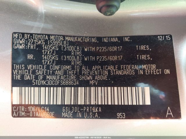 5TDYK3DC0FS688624 Toyota Sienna Xle 8 Passenger