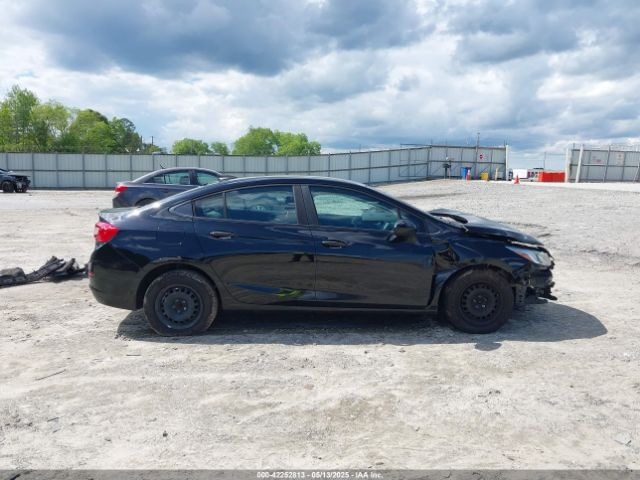 1G1BC5SM0H7114346 Chevrolet Cruze Ls Auto