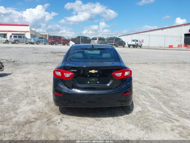 1G1BC5SM0H7114346 Chevrolet Cruze Ls Auto