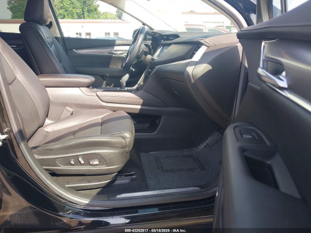 2019 CADILLAC XT5 1GYKNDRS6KZ202078 Photo 4