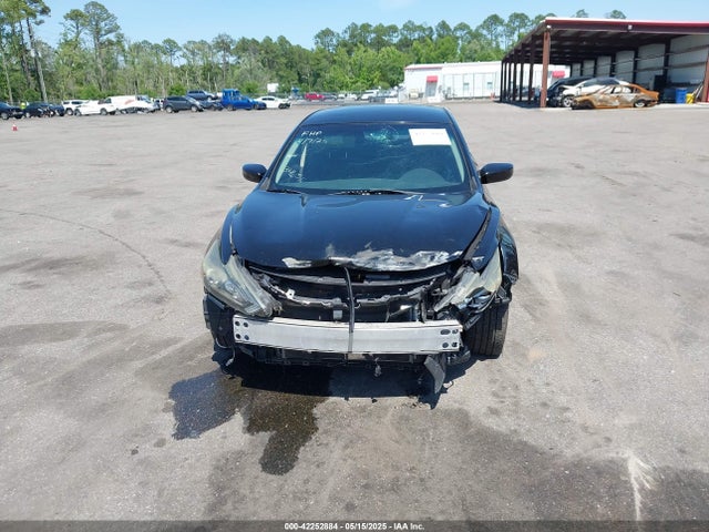 1N4AL3AP3HN346511 Nissan Altima 2.5 Sr