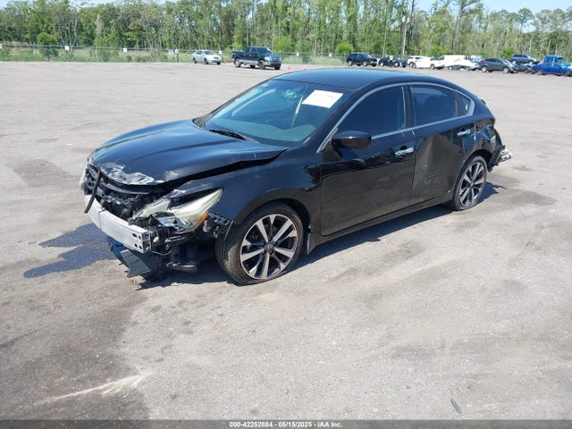 1N4AL3AP3HN346511 Nissan Altima 2.5 Sr