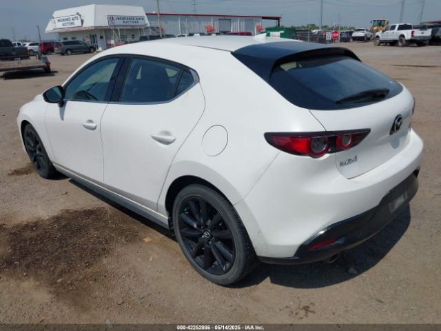 2021 MAZDA MAZDA3 JM1BPAML5M1402899 Photo 2