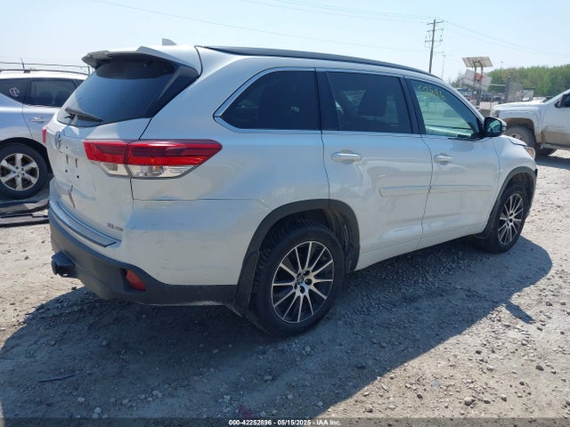 5TDJZRFH1HS515030 Toyota Highlander Se