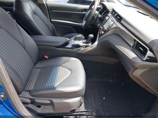 2020 TOYOTA CAMRY 4T1G11AKXLU394844 Photo 4