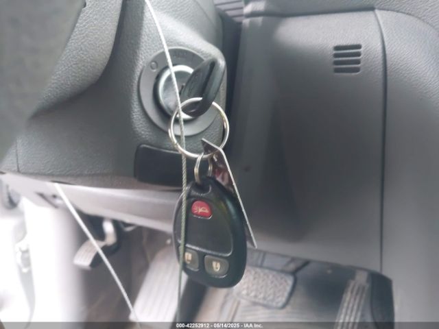 1GNKRFED3GJ199716 Chevrolet Traverse Ls