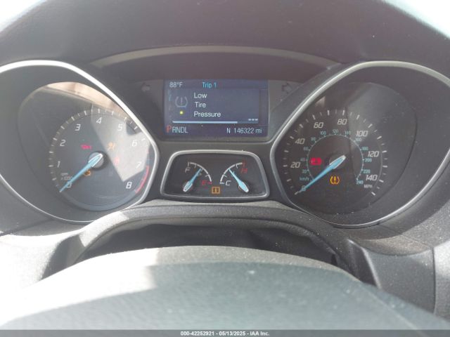 1FADP3F25EL327464 Ford FOCUS SE