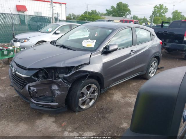3CZRU6H32JG708805 Honda HR-V LX