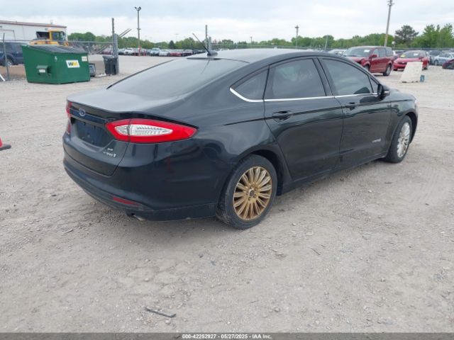 3FA6P0LU8GR155495 Ford Fusion Hybrid Se