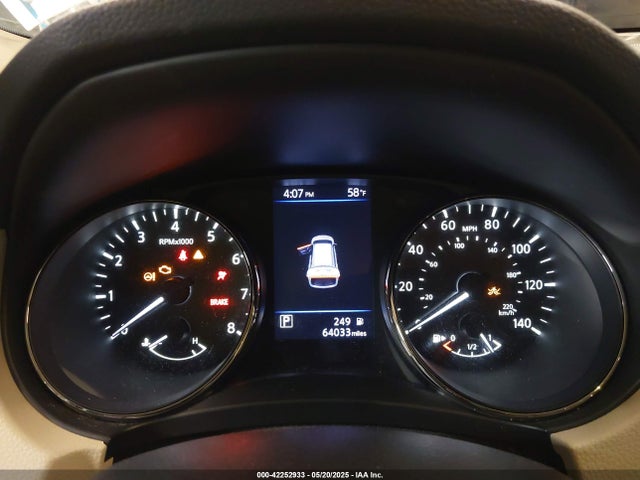 JN8AT2MV9JW320059 Nissan Rogue Sl