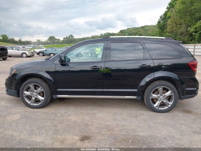 3C4PDDGG7HT703901 Dodge Journey Crossroad Plus Awd